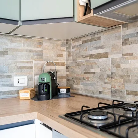 Apartament Casa Dei Girasoli - 15 Min Mirti - Colosseo *