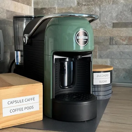 Apartament Casa Dei Girasoli - 15 Min Mirti - Colosseo *